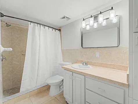 6314 Newtown Circle Tampa FL 33615