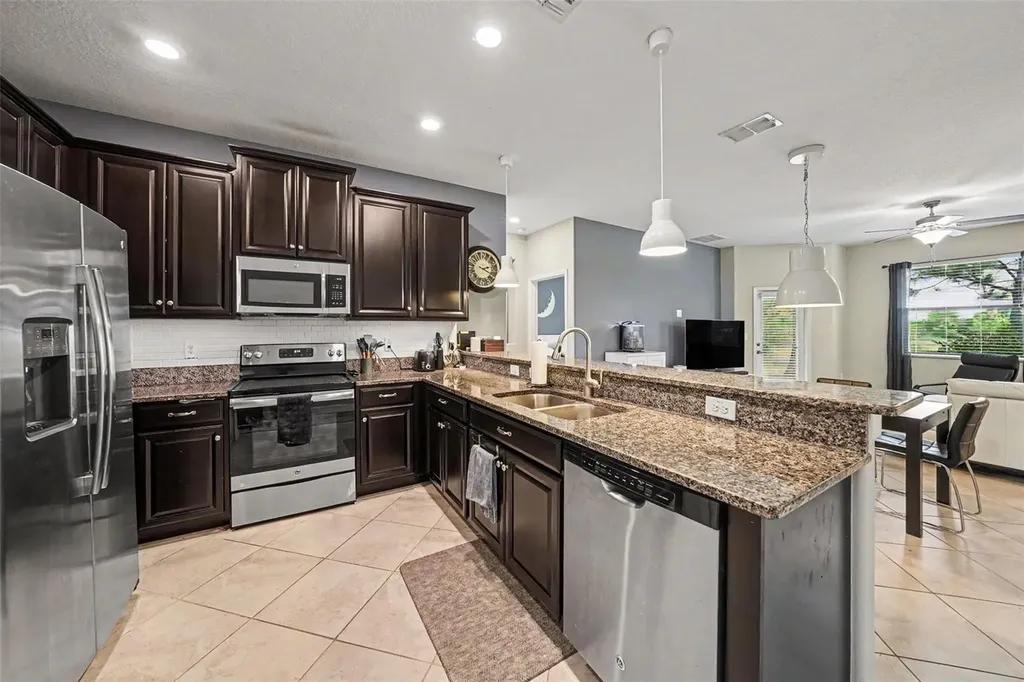 28504 Tranquil Lake Circle Wesley Chapel FL 33543
