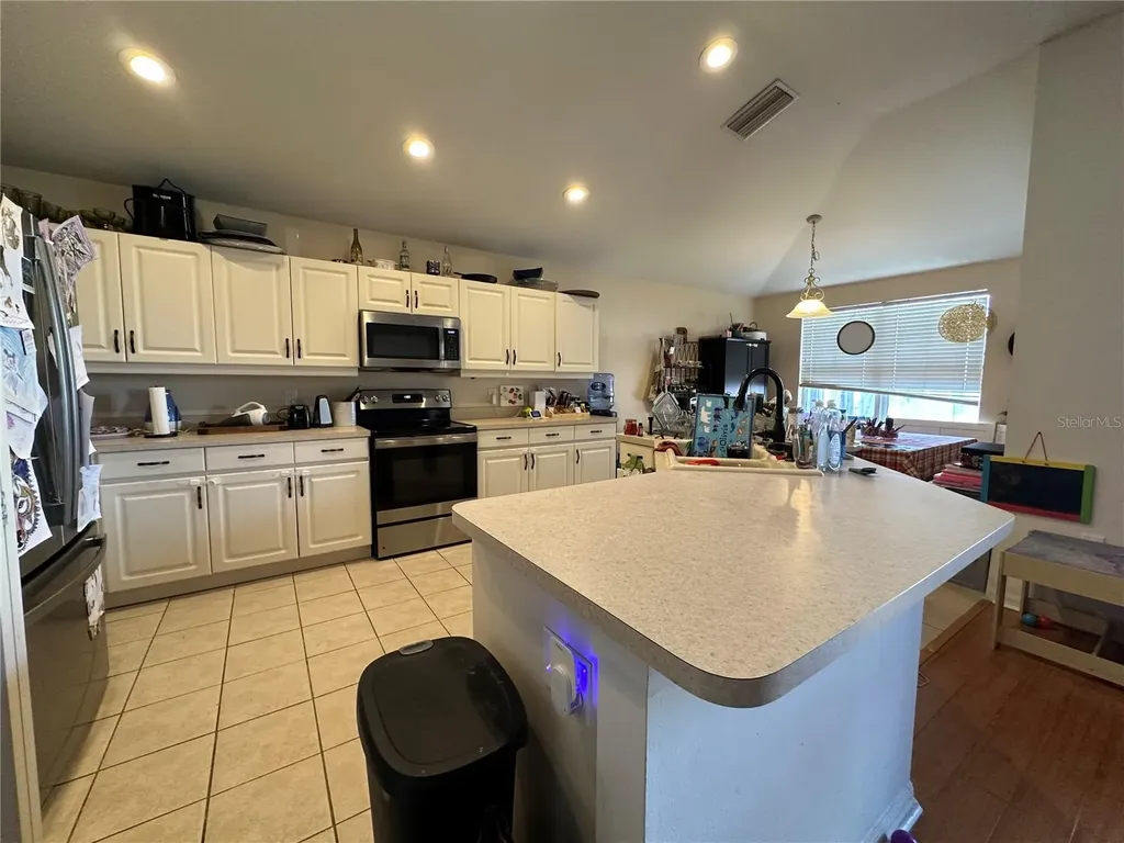 6708 Guilford Glen Place Apollo Beach FL 33572