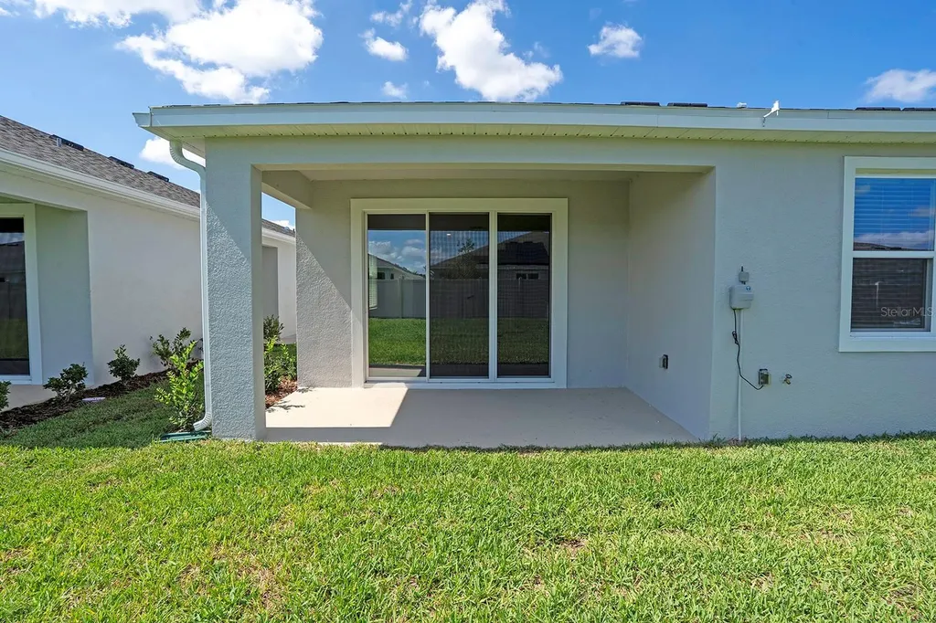 4010 Westwood Fields Loop Plant City FL 33565