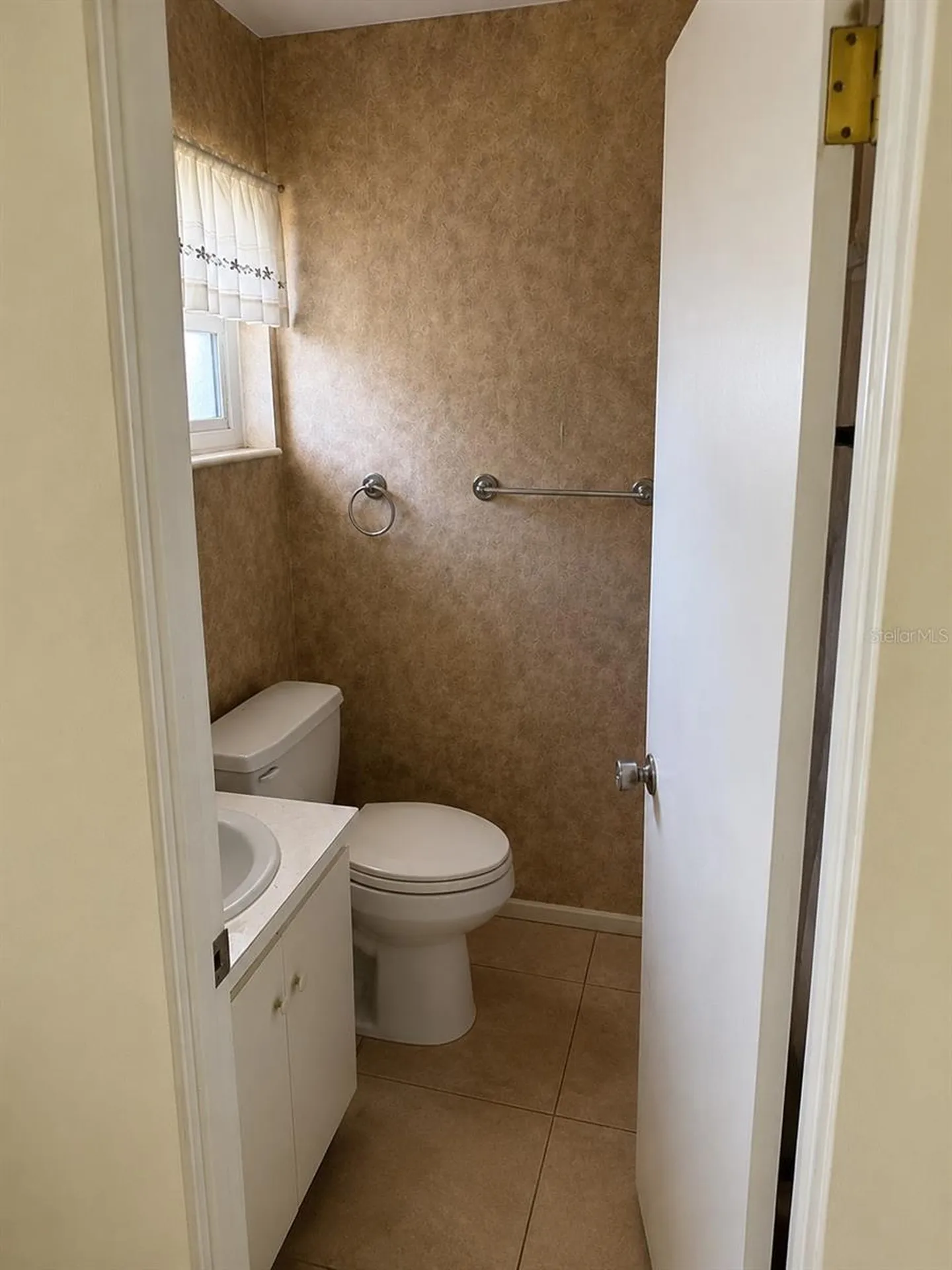 39 Strathmore Boulevard Sarasota FL 34233