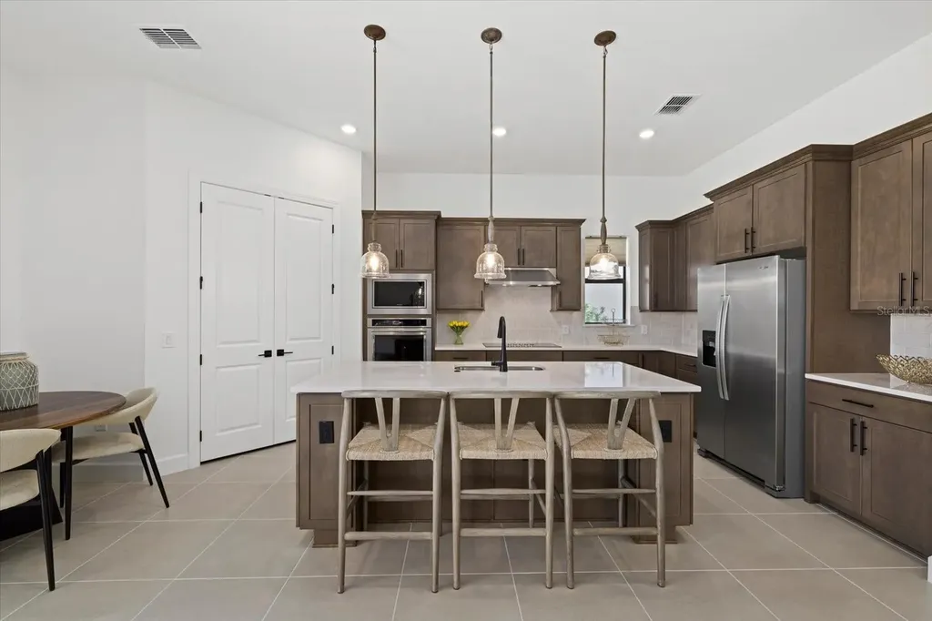 16211 Hidden Oak Loop Lakewood Ranch FL 34211