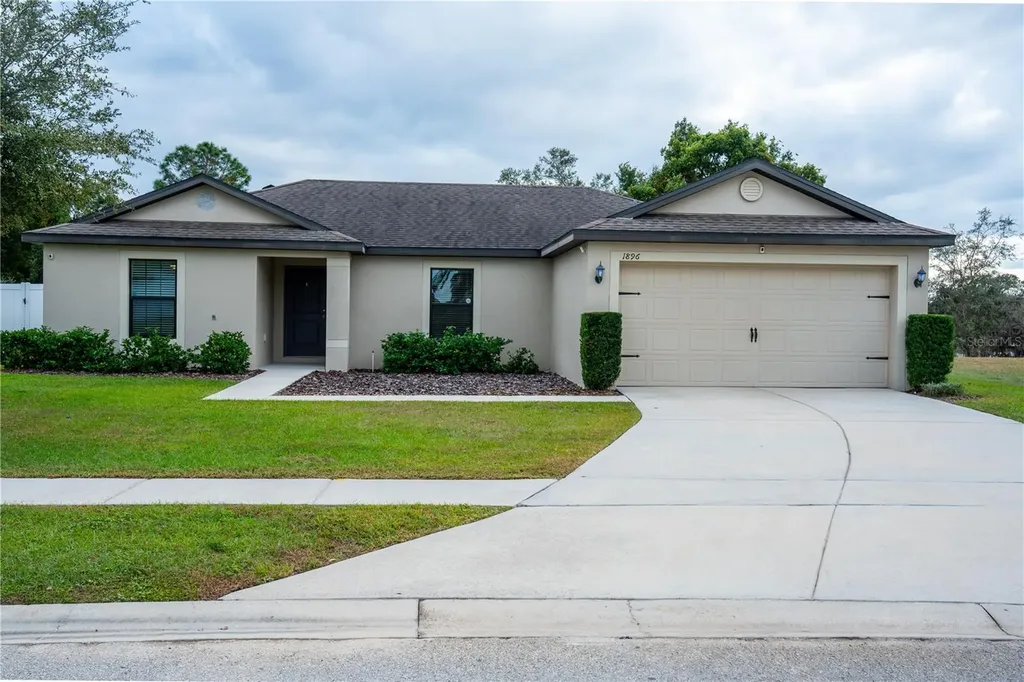 1896 Piedmont Court Mascotte FL 34753
