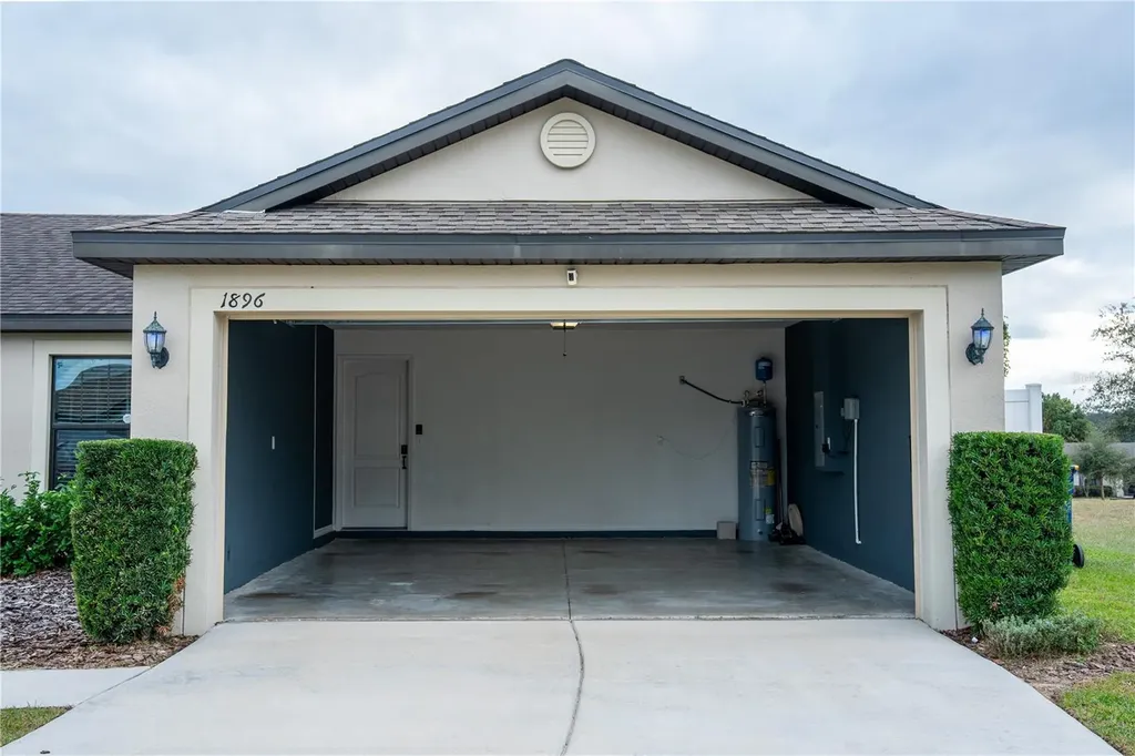 1896 Piedmont Court Mascotte FL 34753