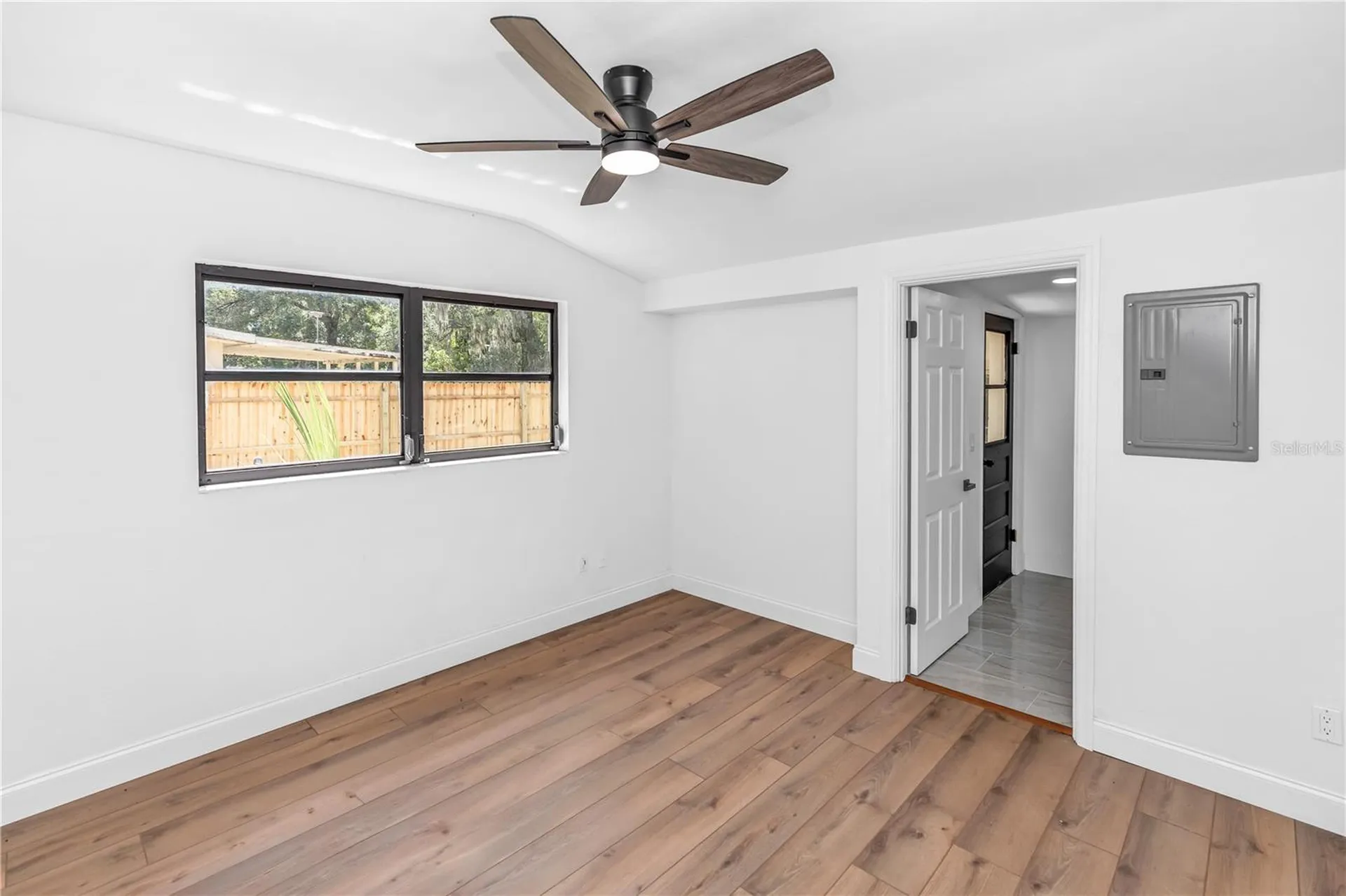 318 W Palmetto Avenue Deland FL 32720