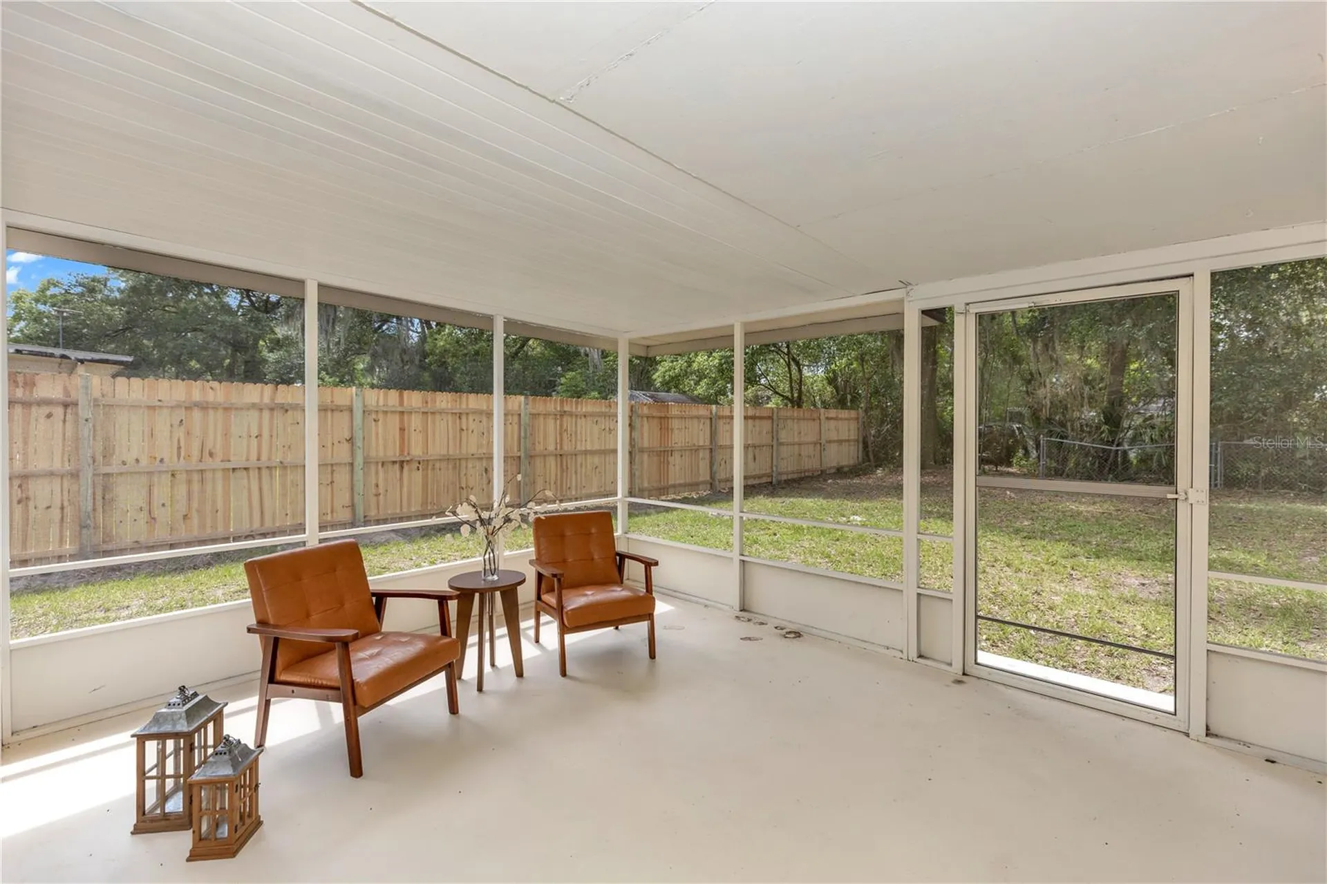 318 W Palmetto Avenue Deland FL 32720