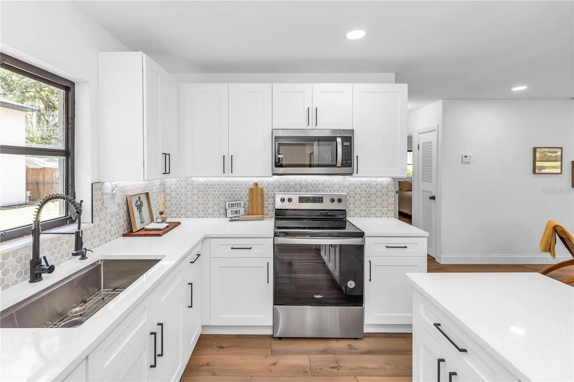 318 W Palmetto Avenue Deland FL 32720
