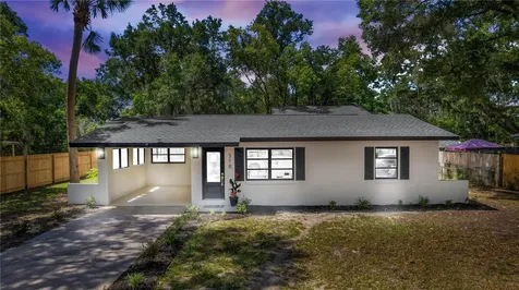 318 W Palmetto Avenue Deland FL 32720