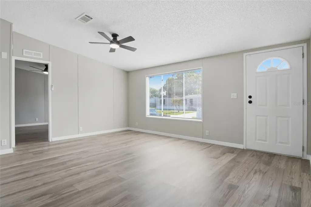 4519 Mobilaire Drive Orlando FL 32822