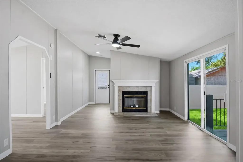 4519 Mobilaire Drive Orlando FL 32822