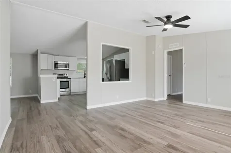 4519 Mobilaire Drive Orlando FL 32822