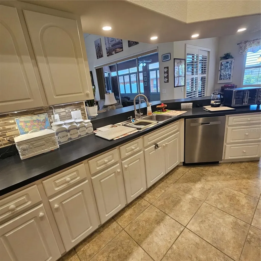 8357 Denargo Road North Port FL 34287