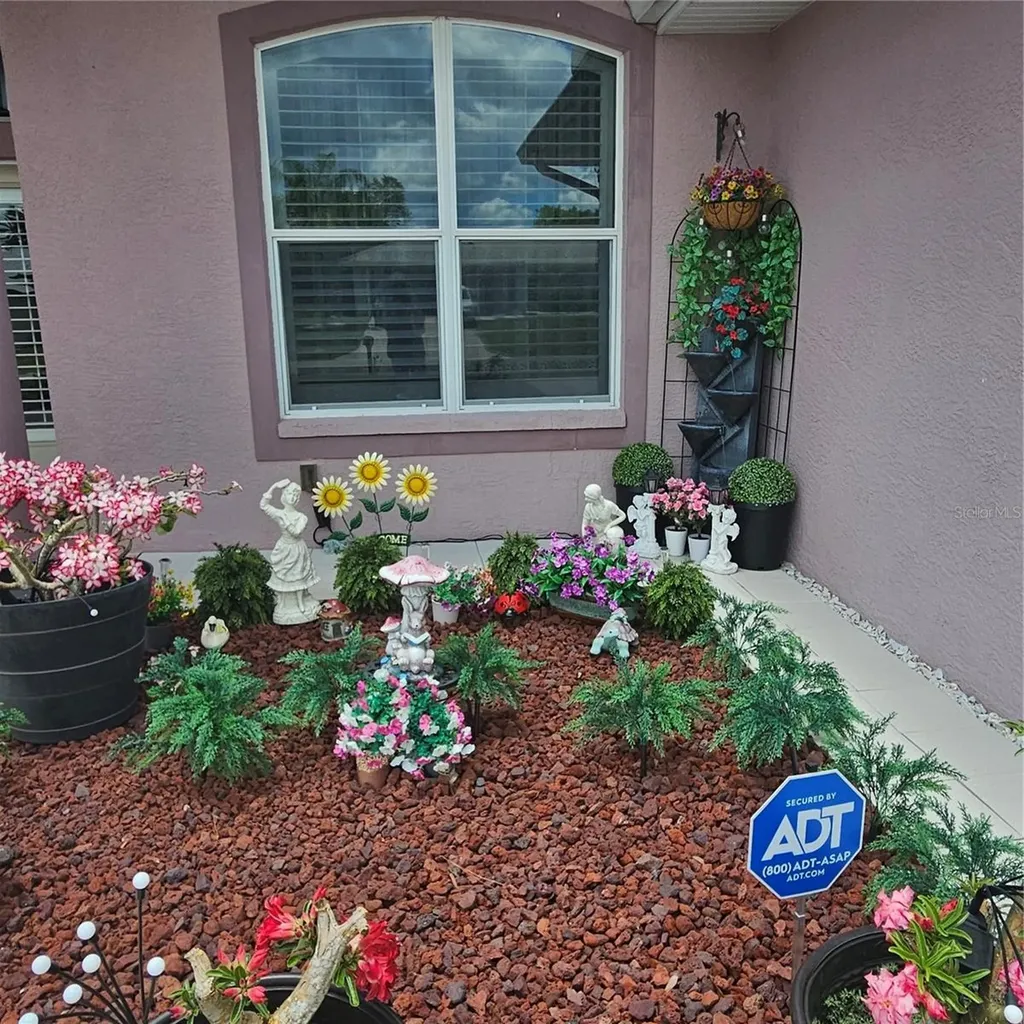 8357 Denargo Road North Port FL 34287