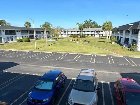 4703 1st Court W Bradenton FL 34207