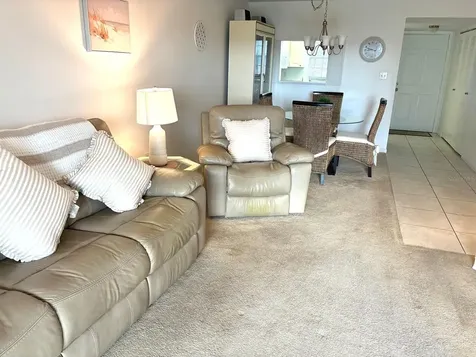 4703 1st Court W Bradenton FL 34207