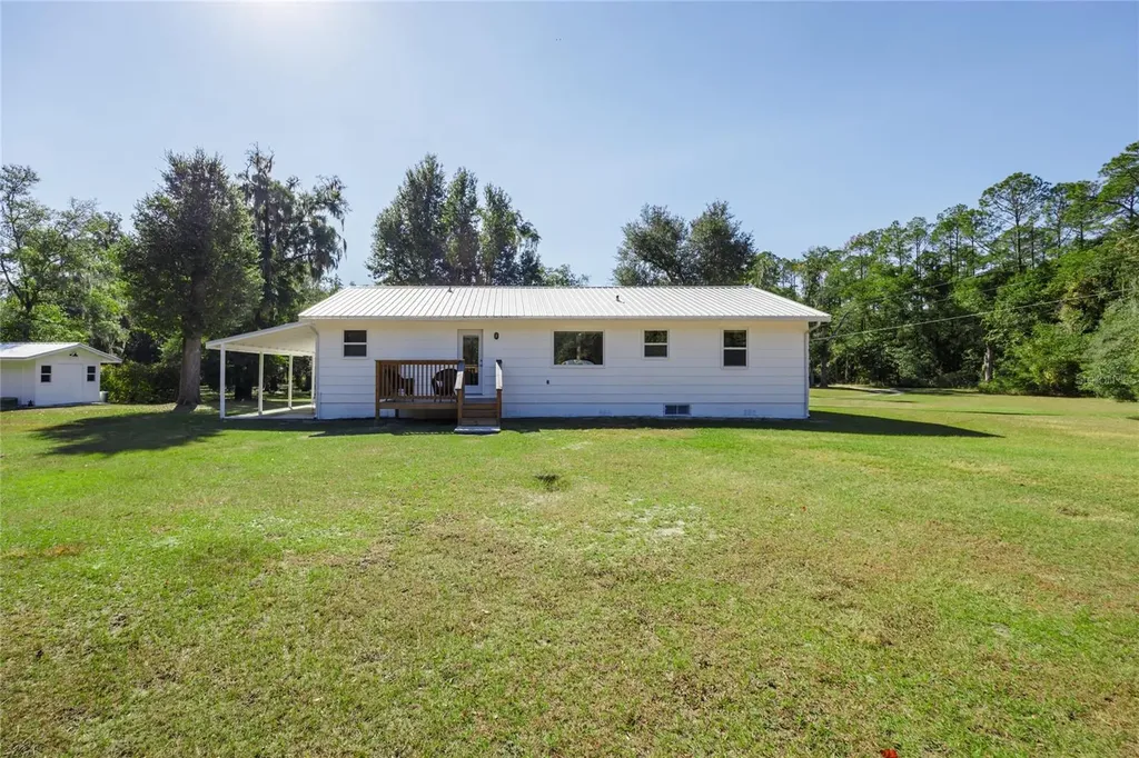 6320 SE 91st Trail Trenton FL 32693
