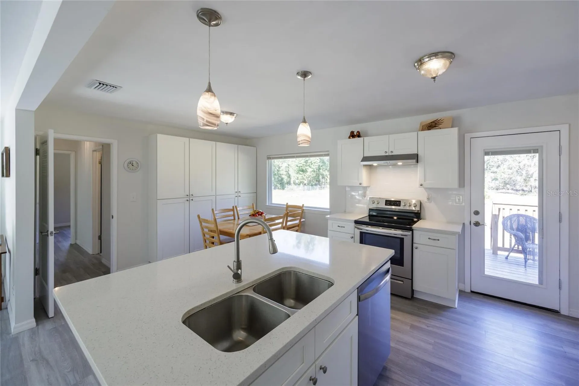 6320 SE 91st Trail Trenton FL 32693