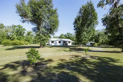6320 SE 91st Trail Trenton FL 32693