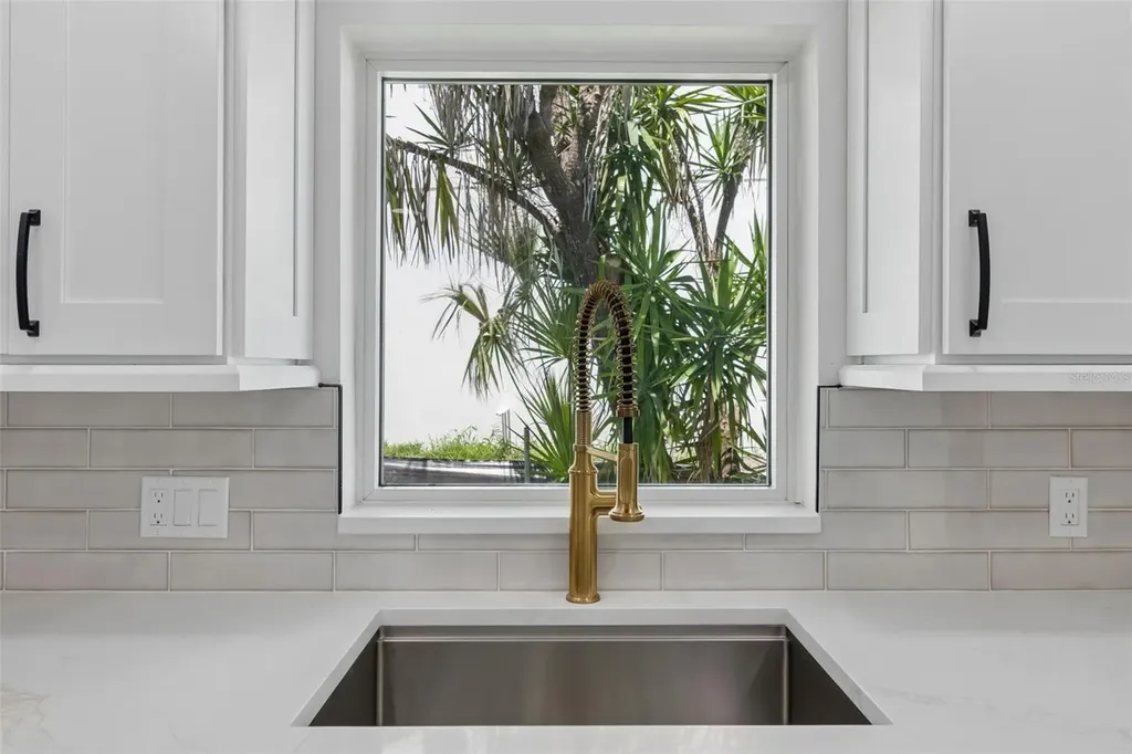 10238 Tarpon Drive Treasure Island FL 33706