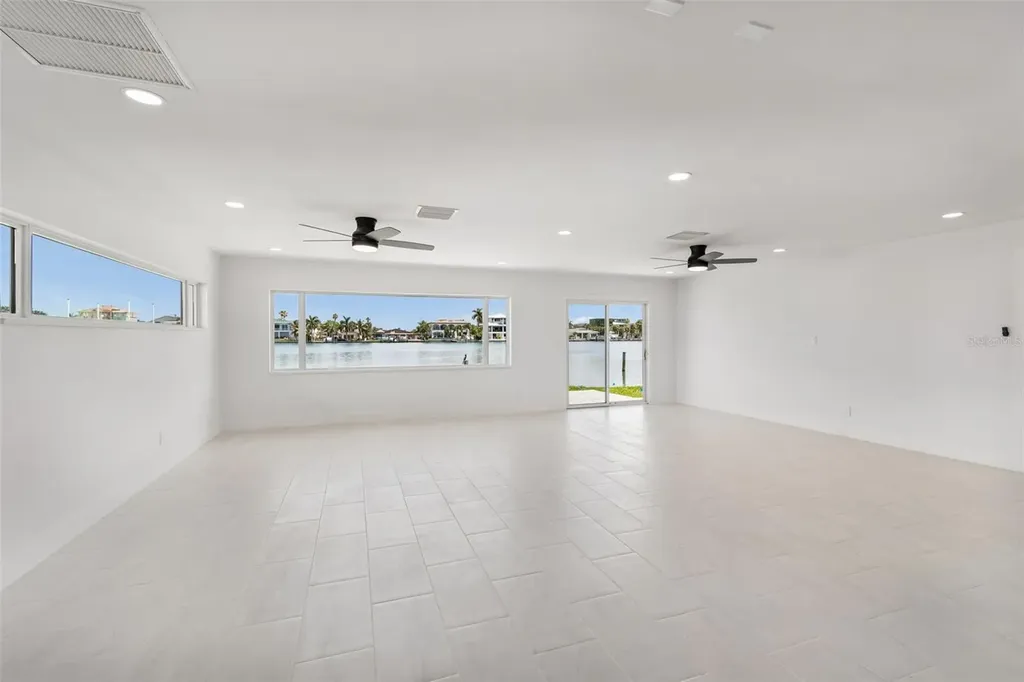 10238 Tarpon Drive Treasure Island FL 33706