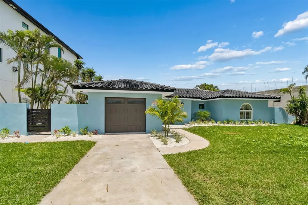 10238 Tarpon Drive Treasure Island FL 33706