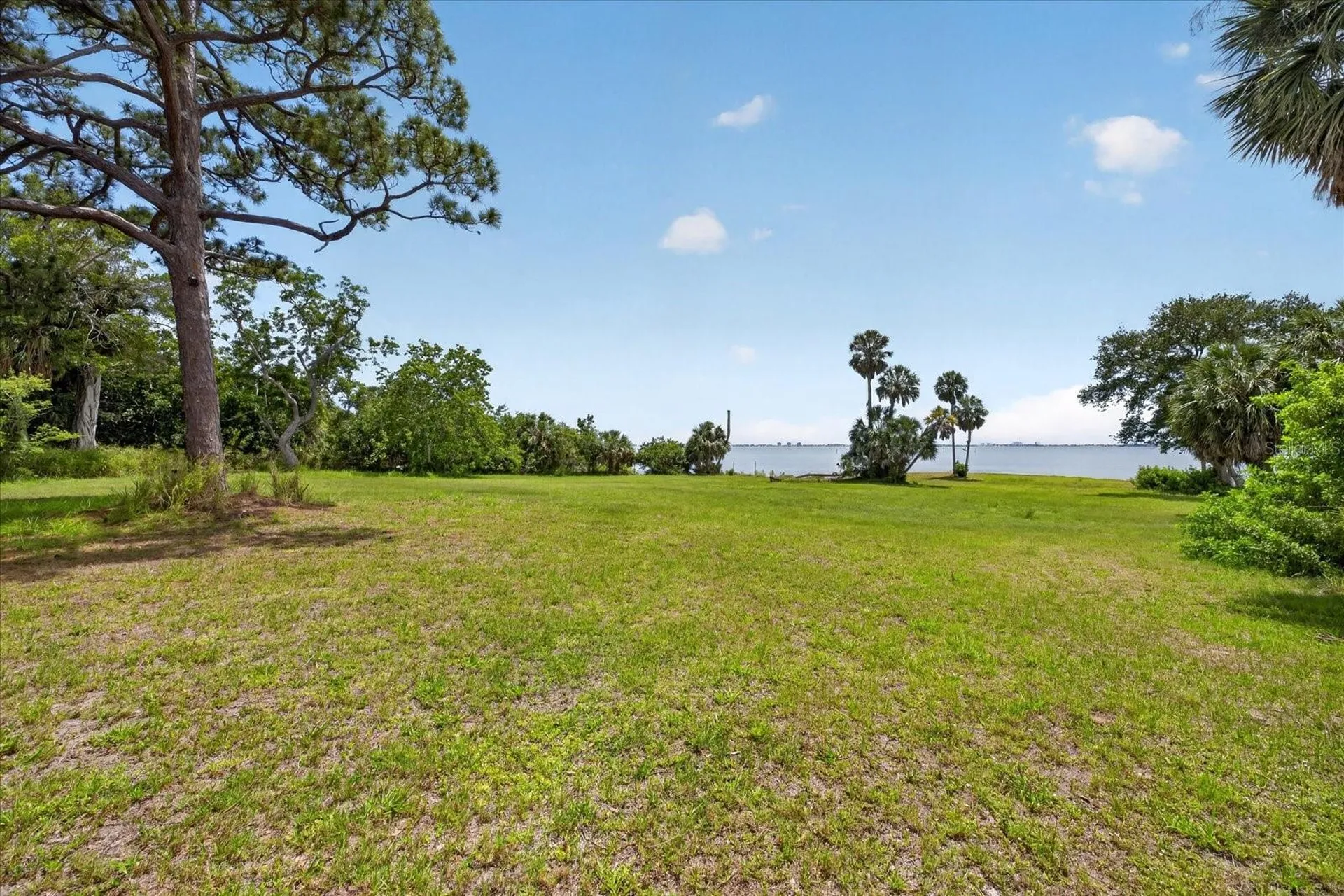 8258 Longbay Boulevard Sarasota FL 34234