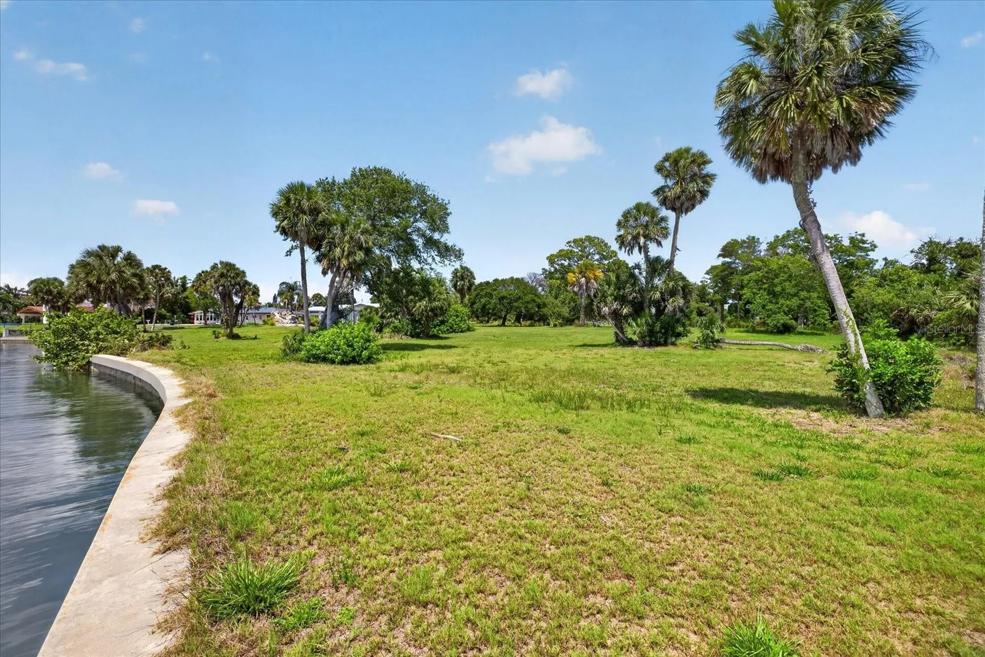 8258 Longbay Boulevard Sarasota FL 34234