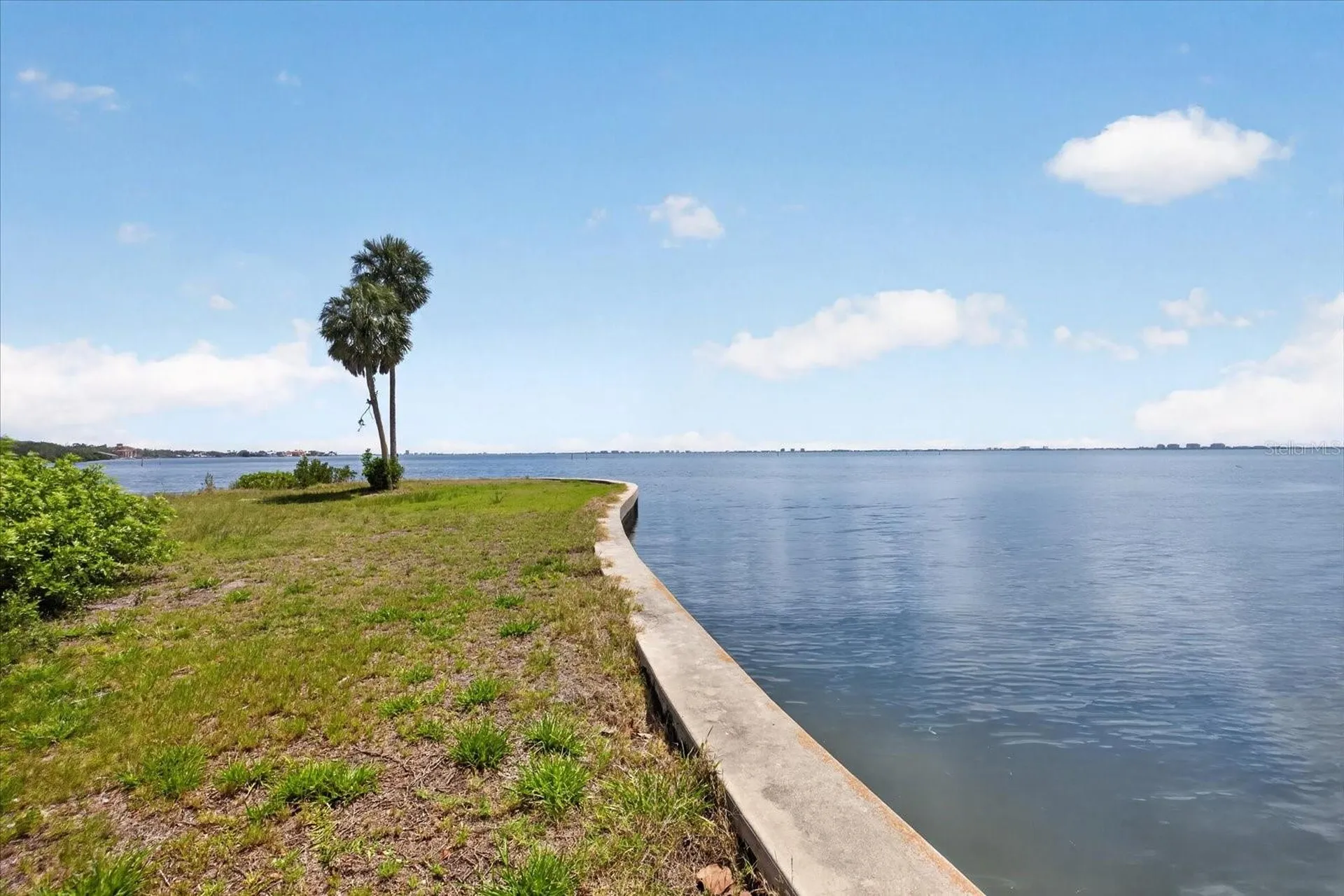 8258 Longbay Boulevard Sarasota FL 34234