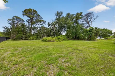 8258 Longbay Boulevard Sarasota FL 34234