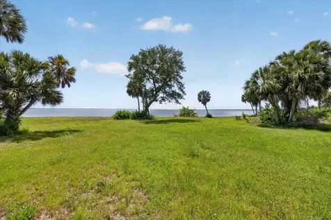 8258 Longbay Boulevard Sarasota FL 34234