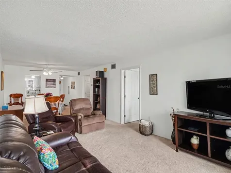 3801 Lake Bayshore Drive Bradenton FL 34205