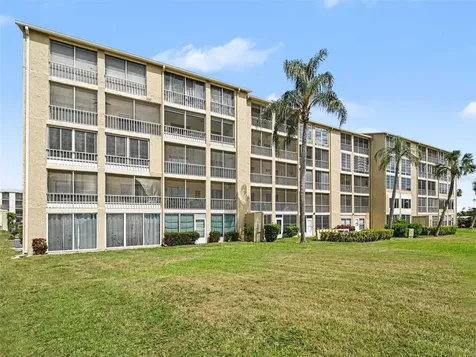 3801 Lake Bayshore Drive Bradenton FL 34205