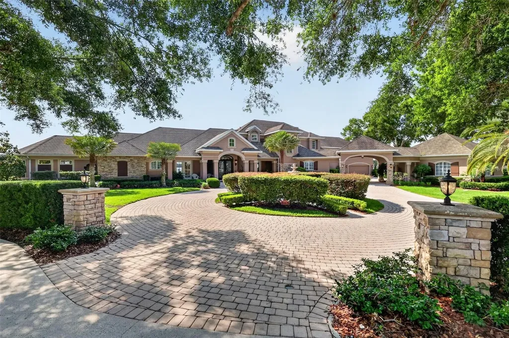 1000 Juliette Boulevard Mount Dora FL 32757