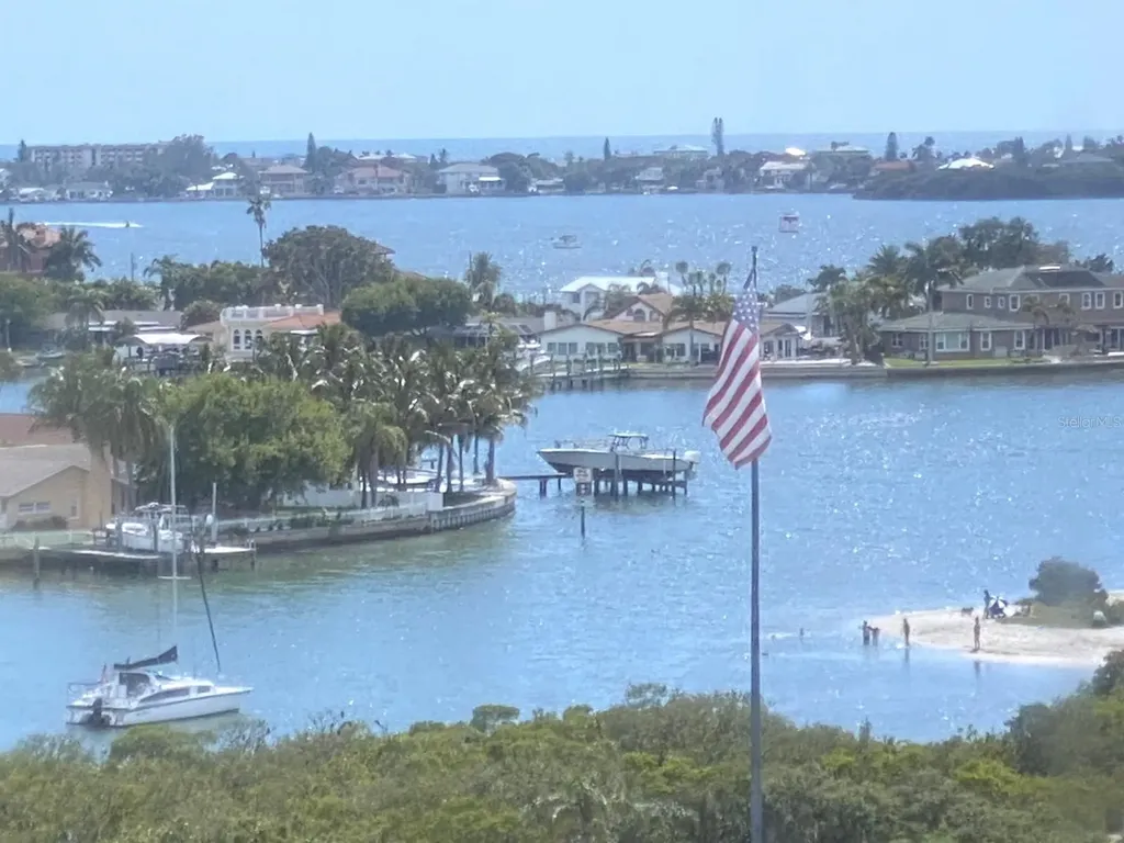 100 Bluff View Drive Belleair Bluffs FL 33770