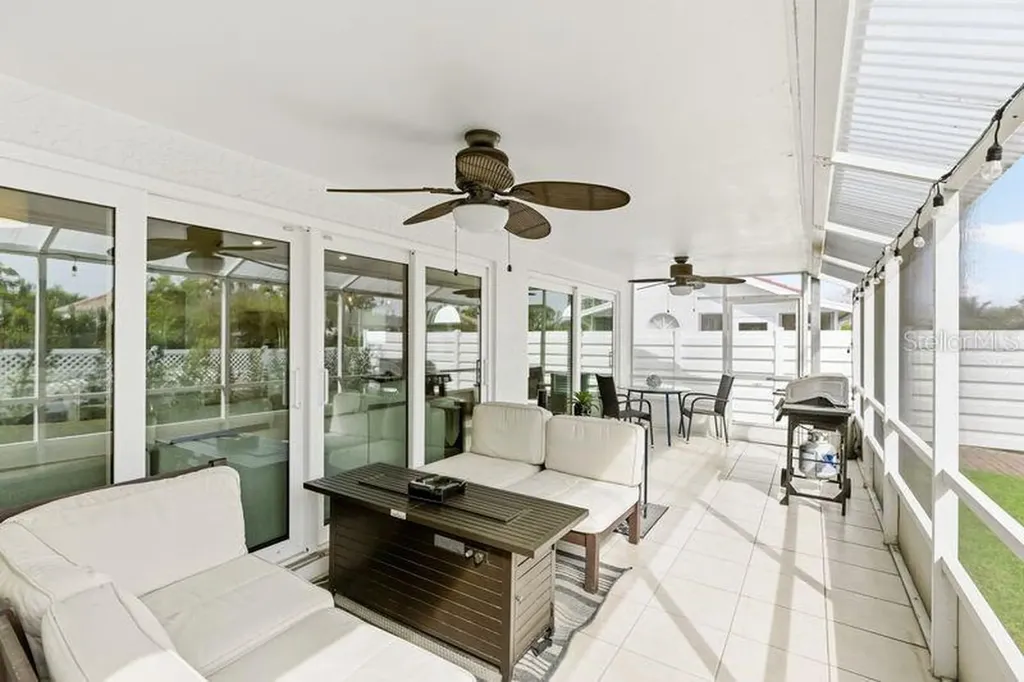 4718 61st Avenue Terrace W Bradenton FL 34210