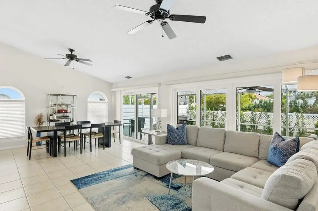 4718 61st Avenue Terrace W Bradenton FL 34210