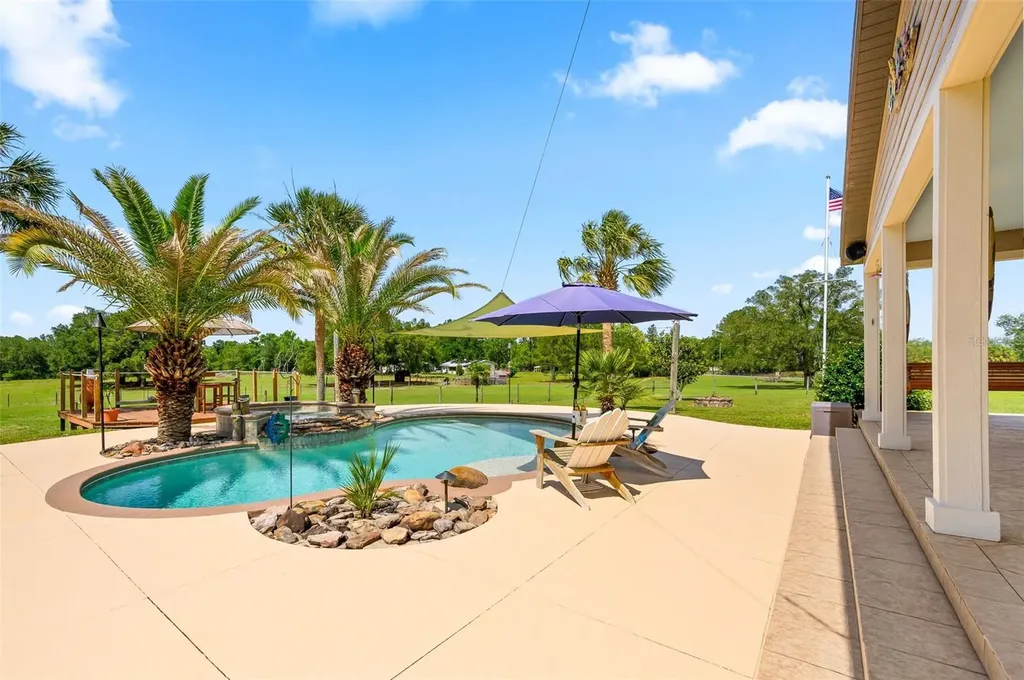 6739 SE 67th Court Trenton FL 32693