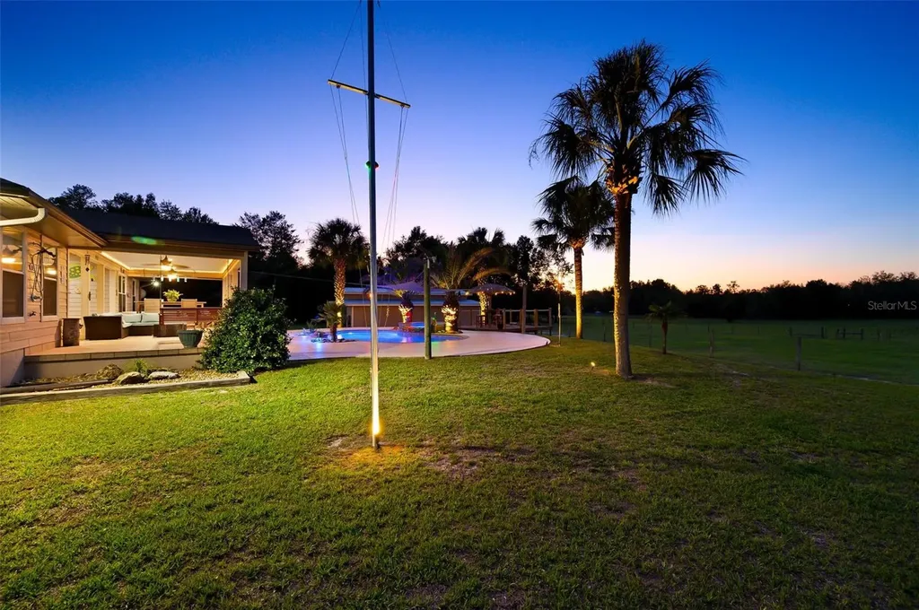 6739 SE 67th Court Trenton FL 32693