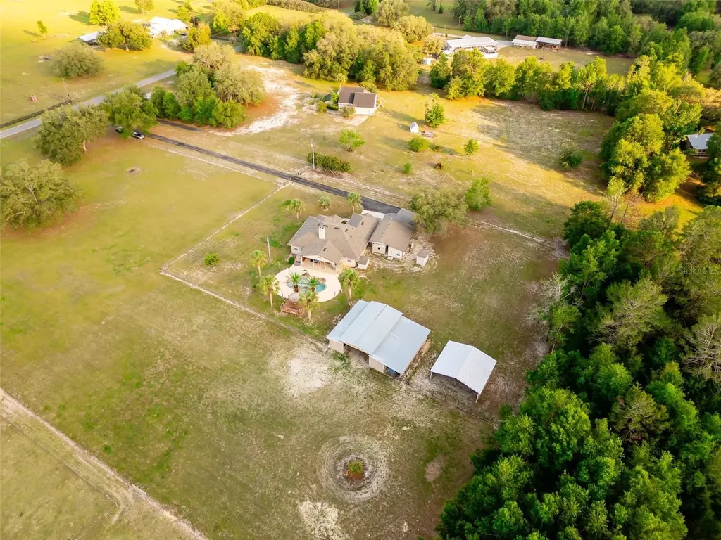 6739 SE 67th Court Trenton FL 32693