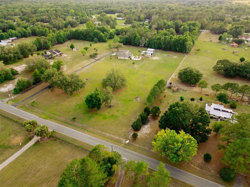 6739 SE 67th Court Trenton FL 32693