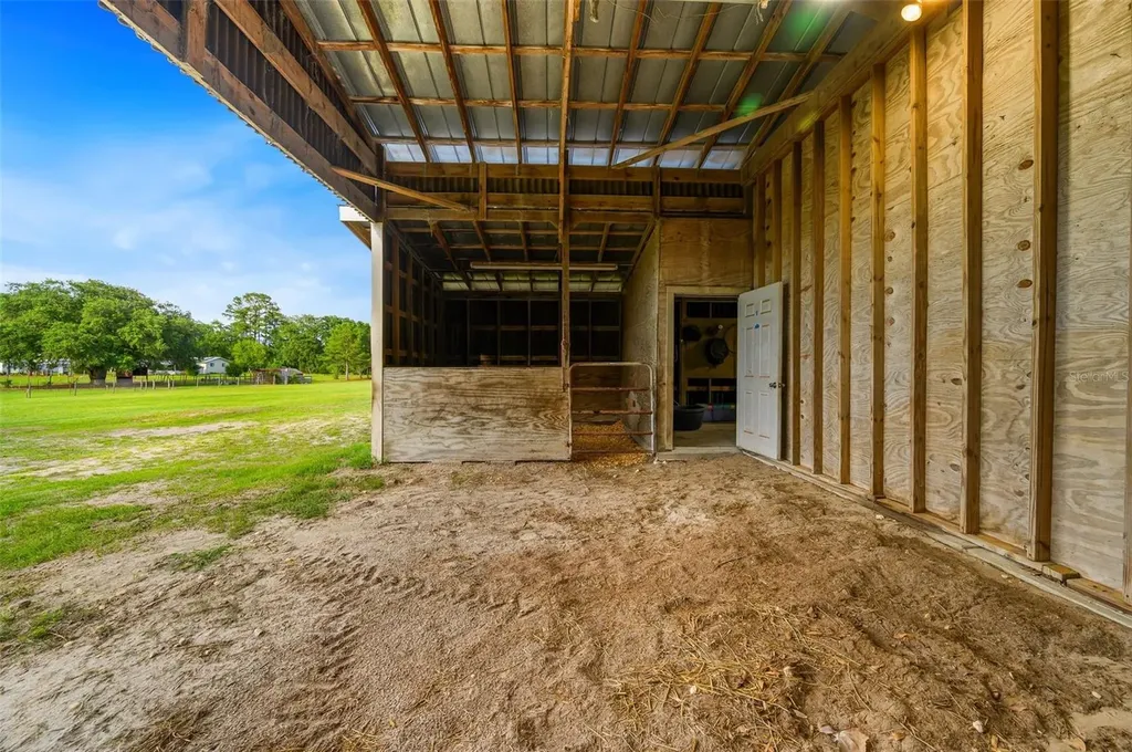 6739 SE 67th Court Trenton FL 32693
