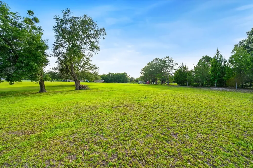 6739 SE 67th Court Trenton FL 32693