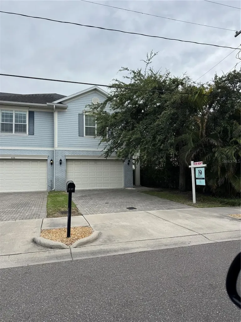 606 S Lincoln Avenue Tampa FL 33609