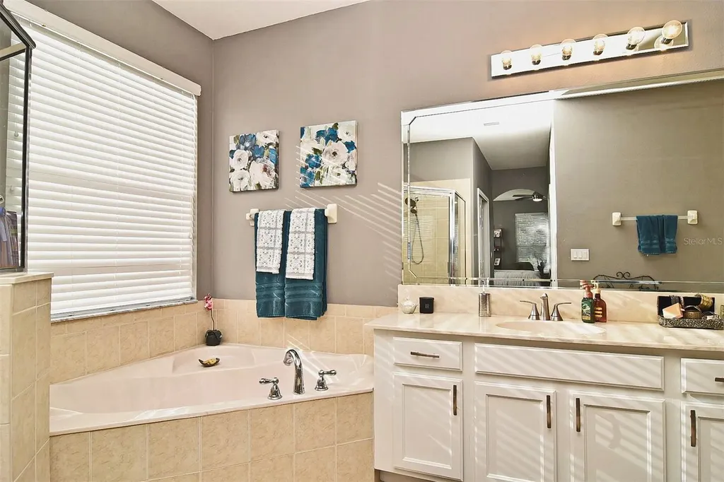 6173 Hedgesparrows Lane Sanford FL 32771
