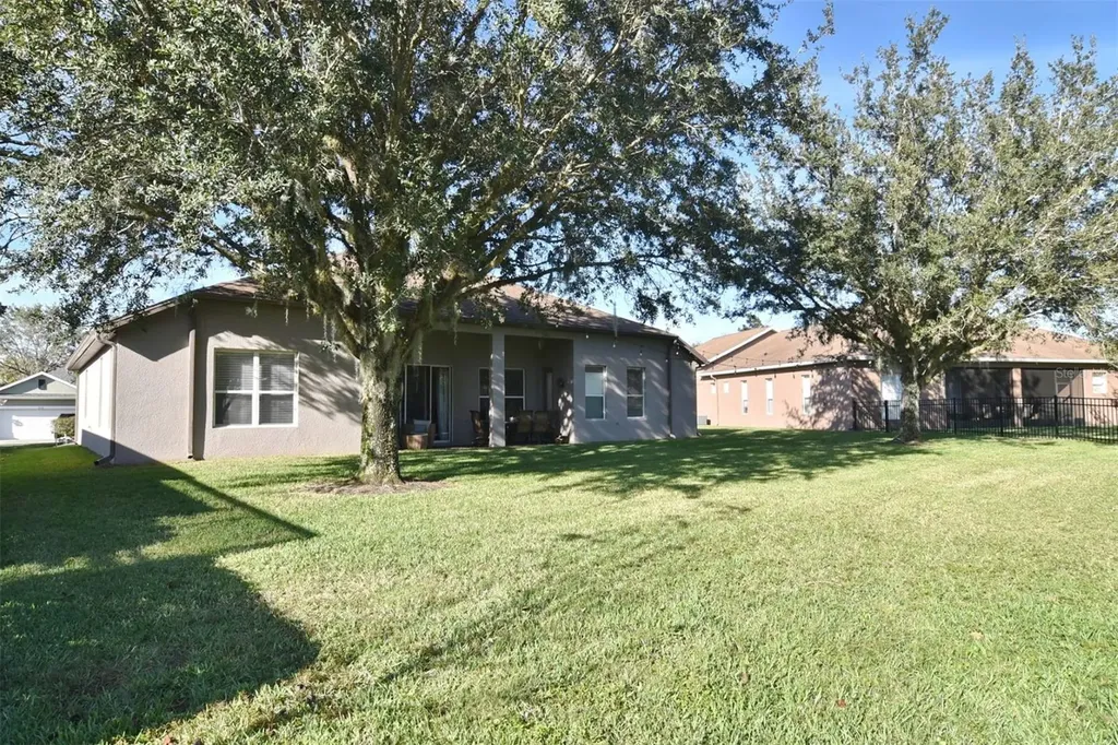 6173 Hedgesparrows Lane Sanford FL 32771