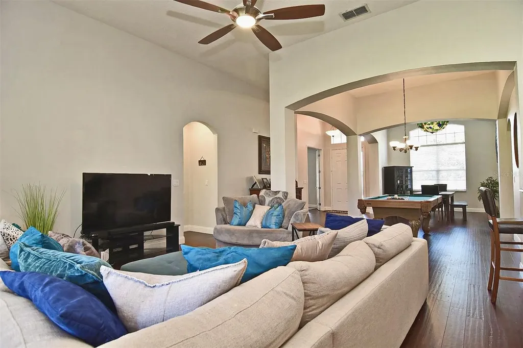 6173 Hedgesparrows Lane Sanford FL 32771