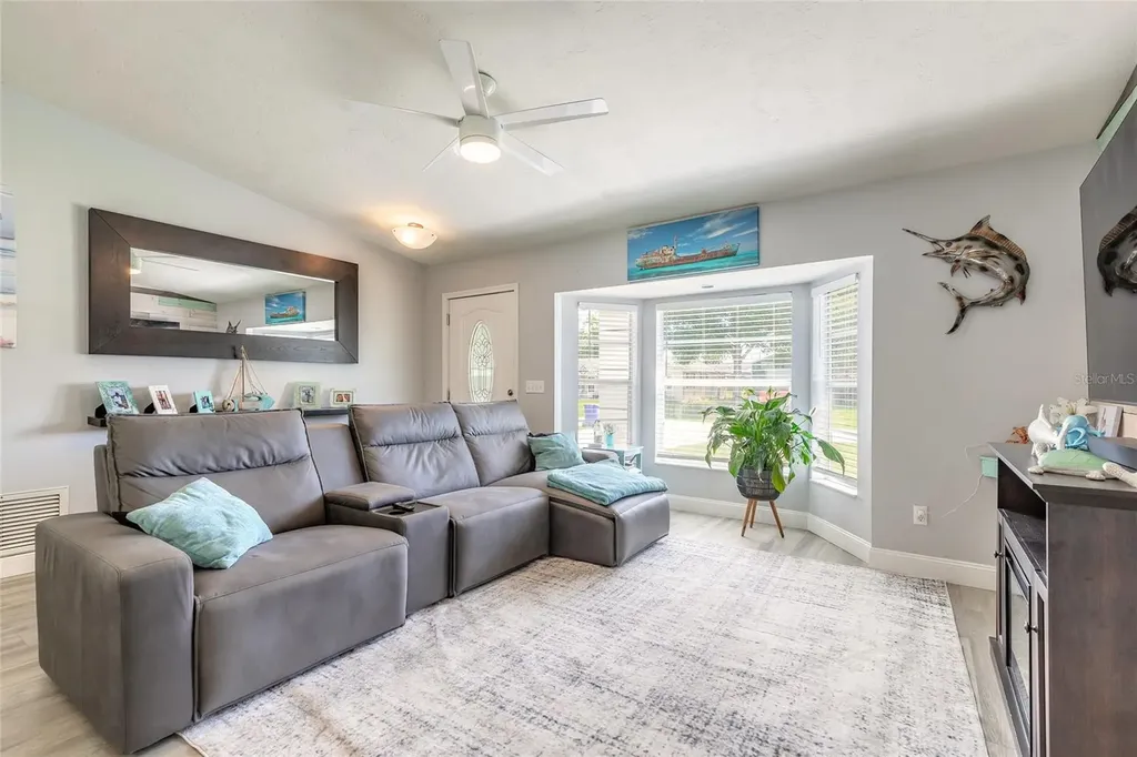 2616 Woodland Drive Edgewater FL 32141