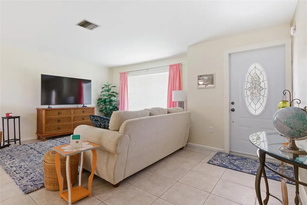 52 Annapolis Lane Rotonda West FL 33947