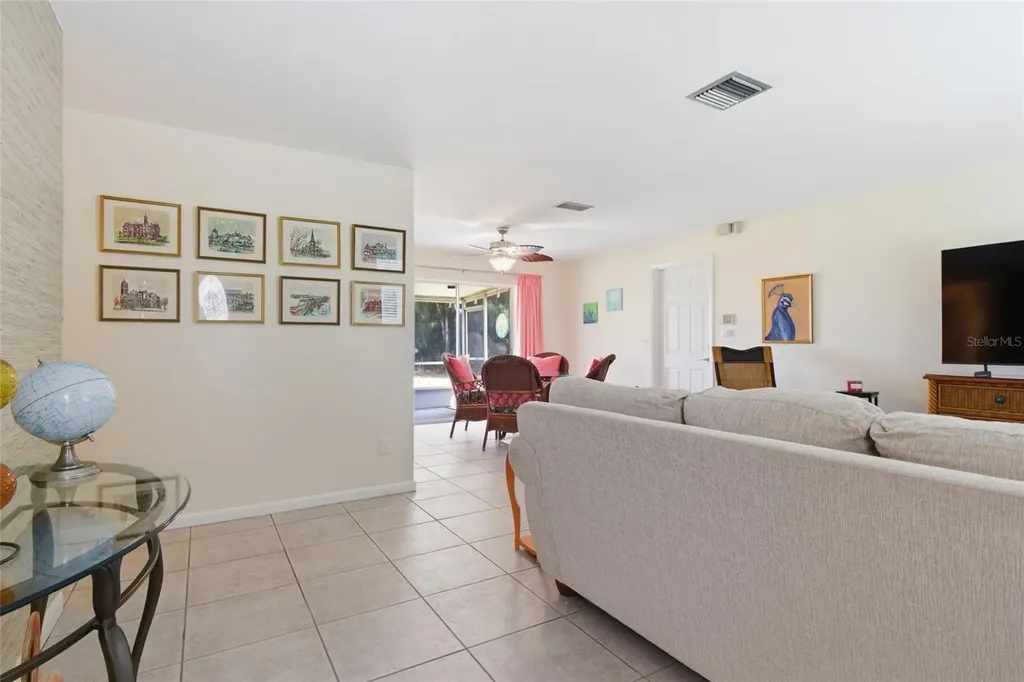 52 Annapolis Lane Rotonda West FL 33947
