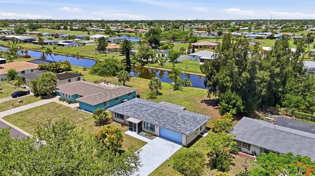 52 Annapolis Lane Rotonda West FL 33947